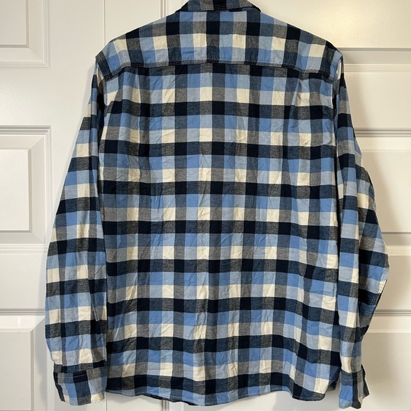 L.L. Bean Men’s Button Down Plaid Flannel Shirt - Picture 2 of 6
